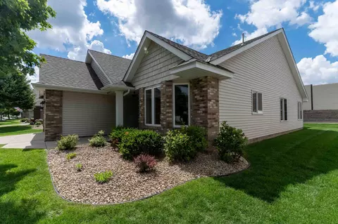 2880 126th Ave NW, Coon Rapids, MN 55448