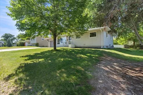 Exterior - 505 Linden Ln, Brainerd, MN 56401 photo 2 of 7