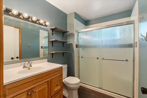 Bath - 505 Linden Ln, Brainerd, MN 56401 photo 1 of 2