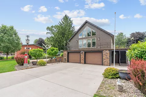 1505 N High St, Lake City, MN 55041
