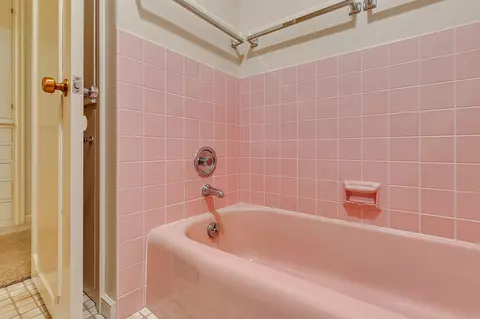 Bath - 3135 Blackheath Dr, Saint Cloud, MN 56301 photo 3 of 4