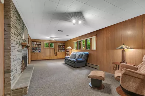 Living - 3135 Blackheath Dr, Saint Cloud, MN 56301 photo 4 of 6