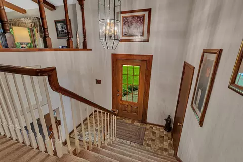 Entry Way - 3135 Blackheath Dr, Saint Cloud, MN 56301 photo 3 of 4