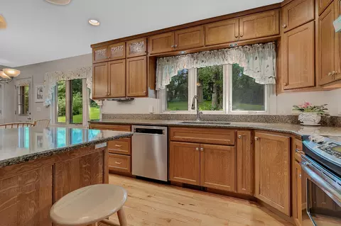 3135 Blackheath Dr, Saint Cloud, MN 56301