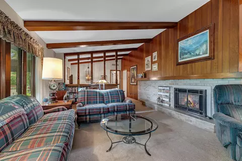 Living - 3135 Blackheath Dr, Saint Cloud, MN 56301 photo 3 of 6
