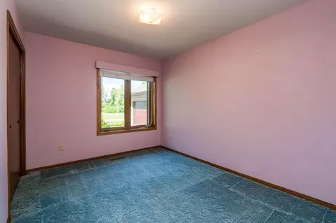 Bedroom - 7044 Da Mar Est, Saint Peter, MN 56082 photo 5 of 6