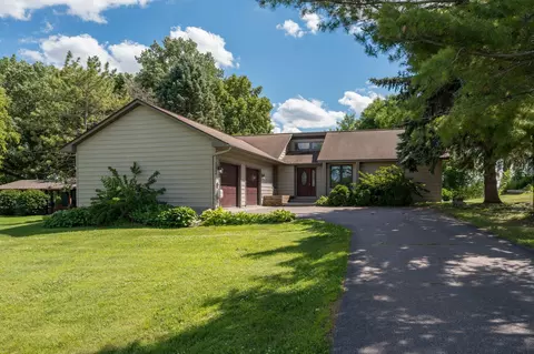 7044 Da Mar Est, Saint Peter, MN 56082