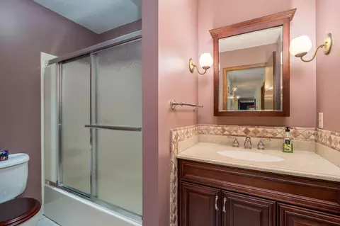 Bath - 7044 Da Mar Est, Saint Peter, MN 56082 photo 3 of 3