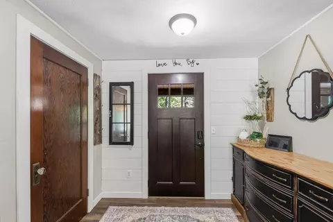 Entry Way - 63 Bruce Cir, Esko, MN 55733 photo 1 of 4