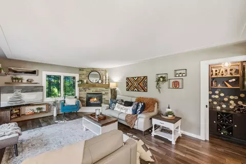 Living - 63 Bruce Cir, Esko, MN 55733 photo 1 of 3