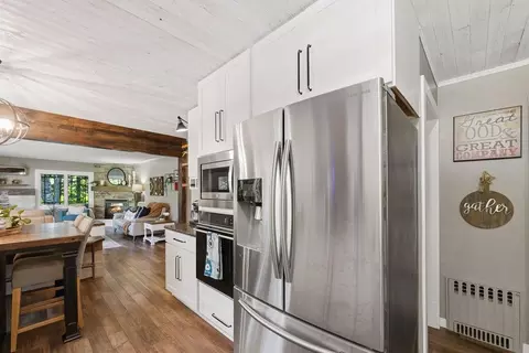 Kitchen - 63 Bruce Cir, Esko, MN 55733 photo 4 of 5