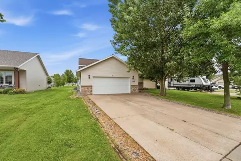 107 Green Meadow St, Foley, MN 56329