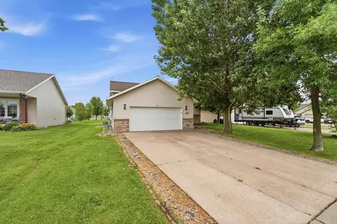 107 Green Meadow St, Foley, MN 56329