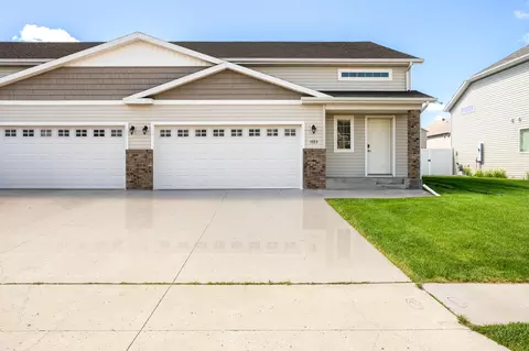 1023 29th Ave W, West Fargo, ND 58078