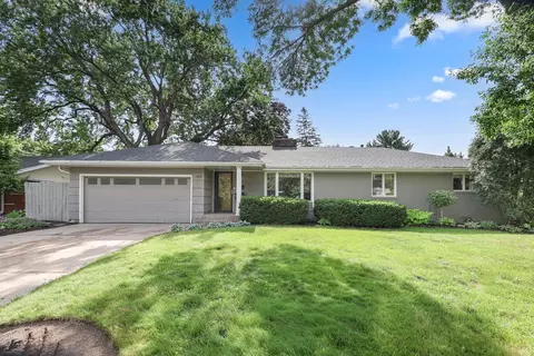 405 Tyler Ave S, Hopkins, MN 55343