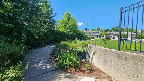 Exterior - 230 5th Ave N #C5, Saint Cloud, MN 56303 photo 6 of 7