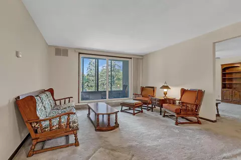 Living - 230 5th Ave N #C5, Saint Cloud, MN 56303 photo 4 of 4