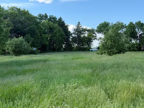 305 Roberts St, Webster, ND 58382 photo 2
