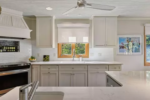 Kitchen - 4512 W Arm Rd, Spring Park, MN 55384 photo 3 of 4