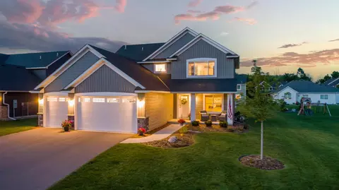 17821 Meadows Way SE, Prior Lake, MN 55372