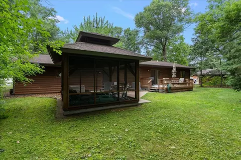 Exterior - 2009 Crestview Ln, Brainerd, MN 56401 photo 4 of 8