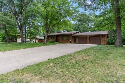 Exterior - 2009 Crestview Ln, Brainerd, MN 56401 photo 7 of 8