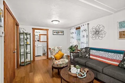 Living - 3605 Copley Rd, Hermantown, MN 55811 photo 2 of 2