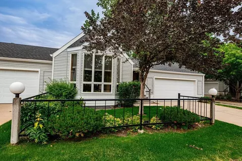 2536 University Dr S #D, Fargo, ND 58103