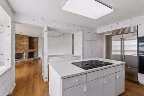 Kitchen - 5360 Howards Point Rd, Excelsior, MN 55331 photo 1 of 4
