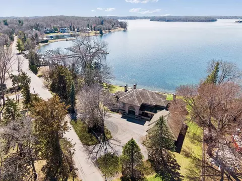View/Area - 5360 Howards Point Rd, Excelsior, MN 55331 photo 1 of 1