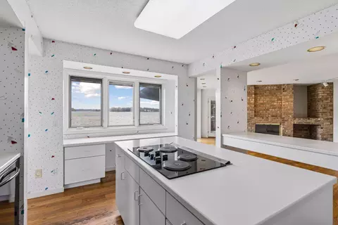 Kitchen - 5360 Howards Point Rd, Excelsior, MN 55331 photo 4 of 4