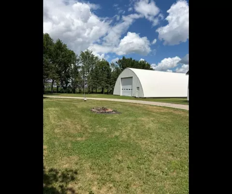 28558 80th St, Waseca, MN 56093 photo 2