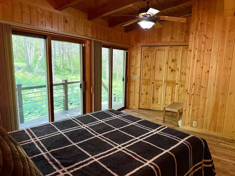 Bedroom - 29156 County 37, Laporte, MN 56461 photo 4 of 12