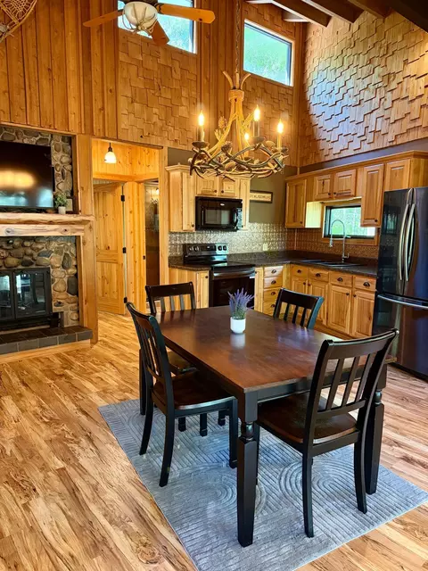 Dining - 29156 County 37, Laporte, MN 56461 photo 2 of 4