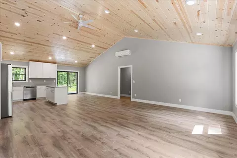 Living - 121 Ridgeway Path, Walker, MN 56484 photo 2 of 4