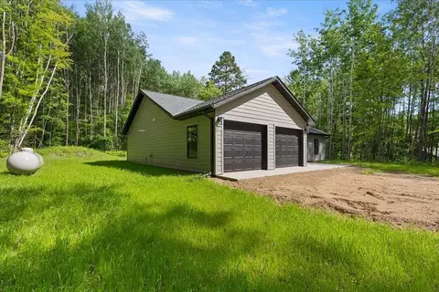 Exterior - 121 Ridgeway Path, Walker, MN 56484 photo 6 of 8
