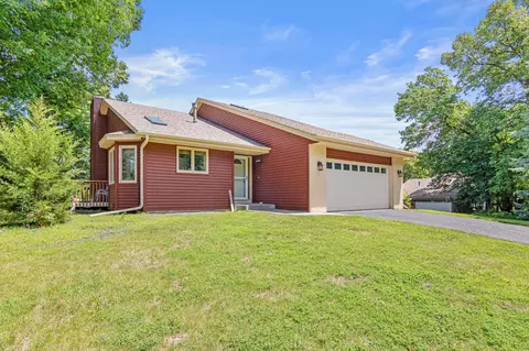 5606 W 132nd St, Savage, MN 55378