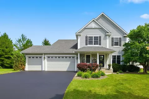7182 Hidden Valley Pond S, Cottage Grove, MN 55016