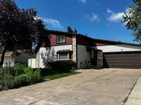 6575 Crosby Ave, Inver Grove Heights, MN 55076
