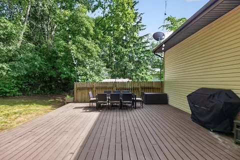 Exterior - 3884 Calcite Dr, Eagan, MN 55122 photo 10 of 13