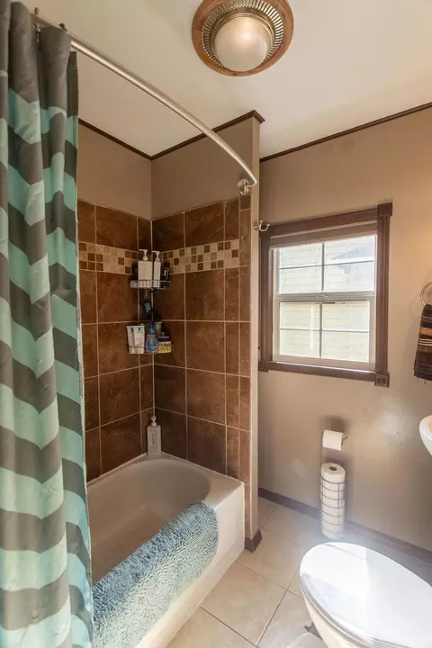 Bath - 1601 S 3rd Ave S, Fargo, ND 58103 photo 1 of 2