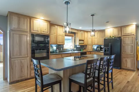 Kitchen - 48228 207th Ave, Mcgregor, MN 55760 photo 2 of 6