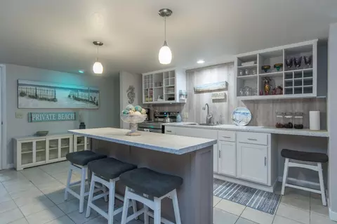Kitchen - 48228 207th Ave, Mcgregor, MN 55760 photo 4 of 6
