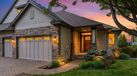 3647 Crystal Bay Ln NW, Prior Lake, MN 55372