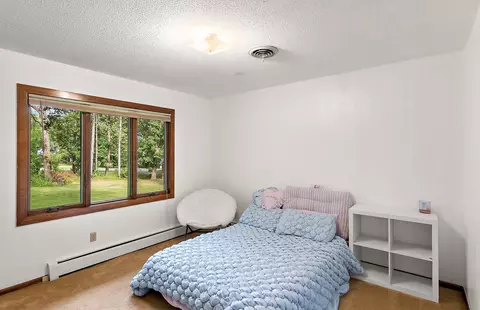 Bedroom - 24360 33rd Ave, Saint Augusta, MN 56301 photo 2 of 5