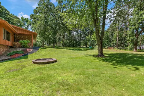 Exterior - 24360 33rd Ave, Saint Augusta, MN 56301 photo 4 of 8