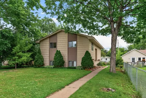 5326 Knox Ave N, Brooklyn Center, MN 55430