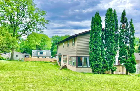2658 6th Ave E, North Saint Paul, MN 55109