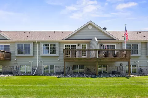 775 Rockford Ave E, Delano, MN 55328