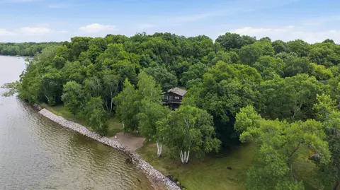 35743 Fawn Oaks Trl, Dent, MN 56528